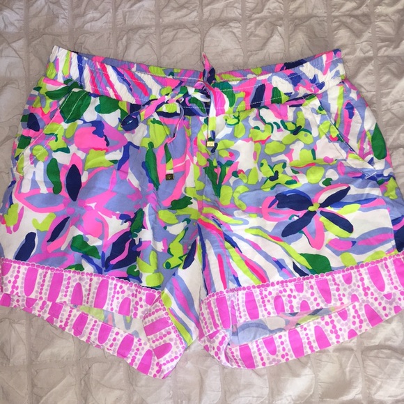 Lilly Pulitzer Katia Shorts Havin A Blast size XXS - Picture 1 of 4